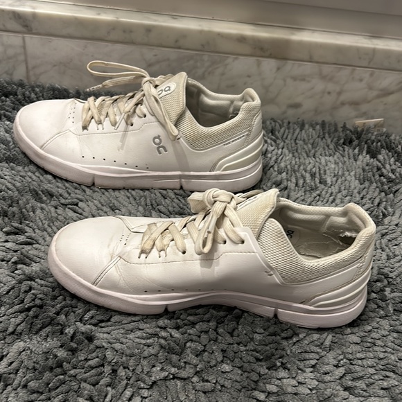 On The Roger - Picture 5 of 5